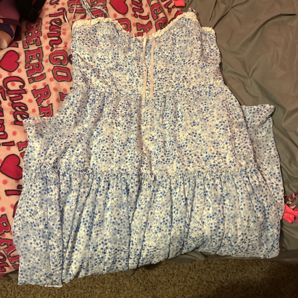 Francesca's Collections Blue Floral Maxi Dress